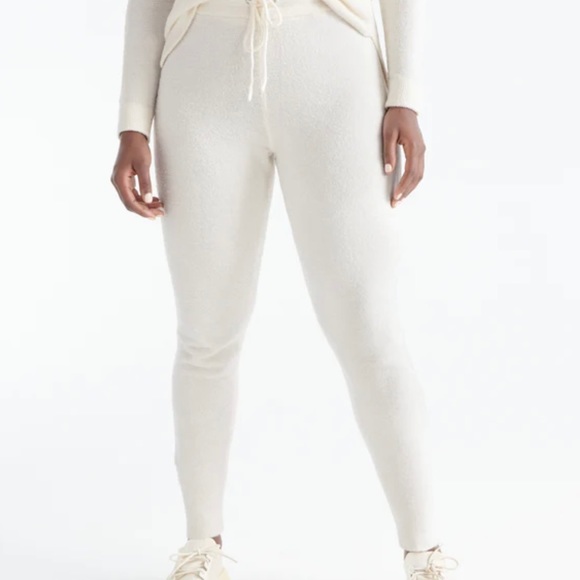 KNIX Cozzzy Cozy Track Pant - Size Medium - Sea Salt - NWT - Picture 4 of 6